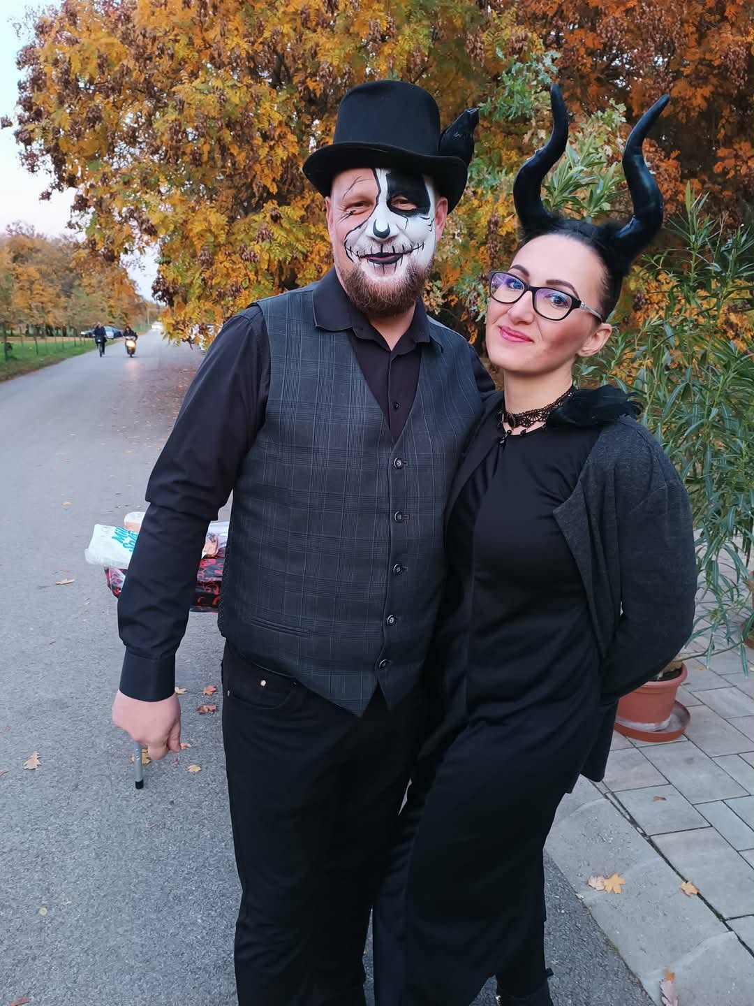 Kitti és férje, Nándi közös programon